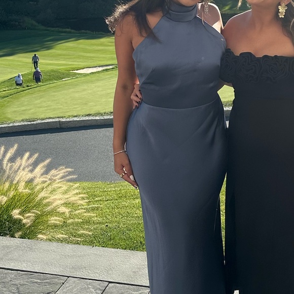 Elegant Gray Halter Neck Dress - Picture 2 of 2